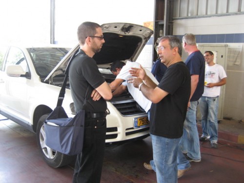 z5-fit-touareg how it looks in your car